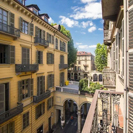 Porta Nuova * Turin